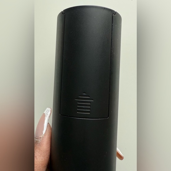 Electric Black Wine Opener - Picture 2 of 4